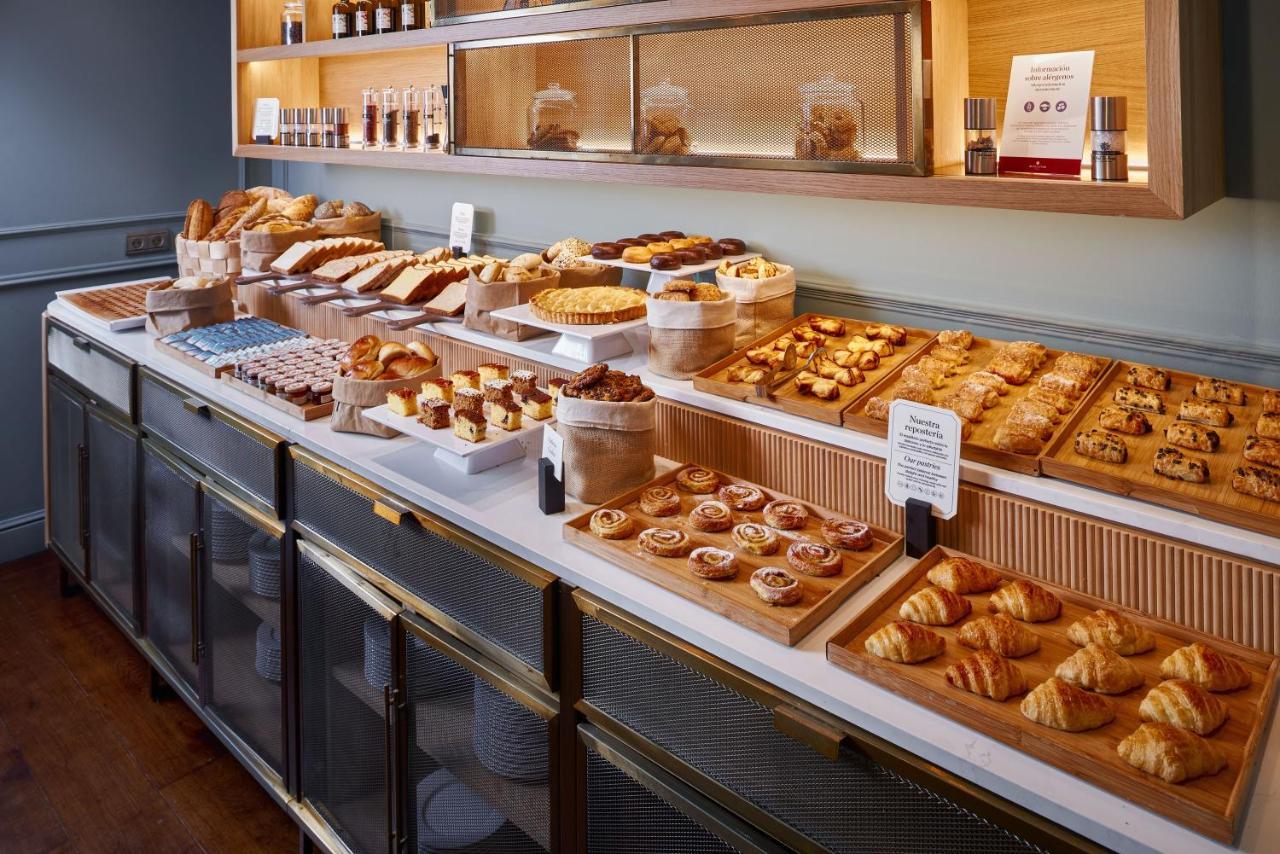 Palacio De Aviles Affiliated By Melia Ngoại thất bức ảnh Bakery